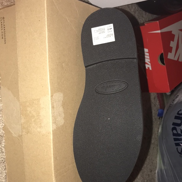 Men never worn Clark’s dress shoes - Picture 2 of 5